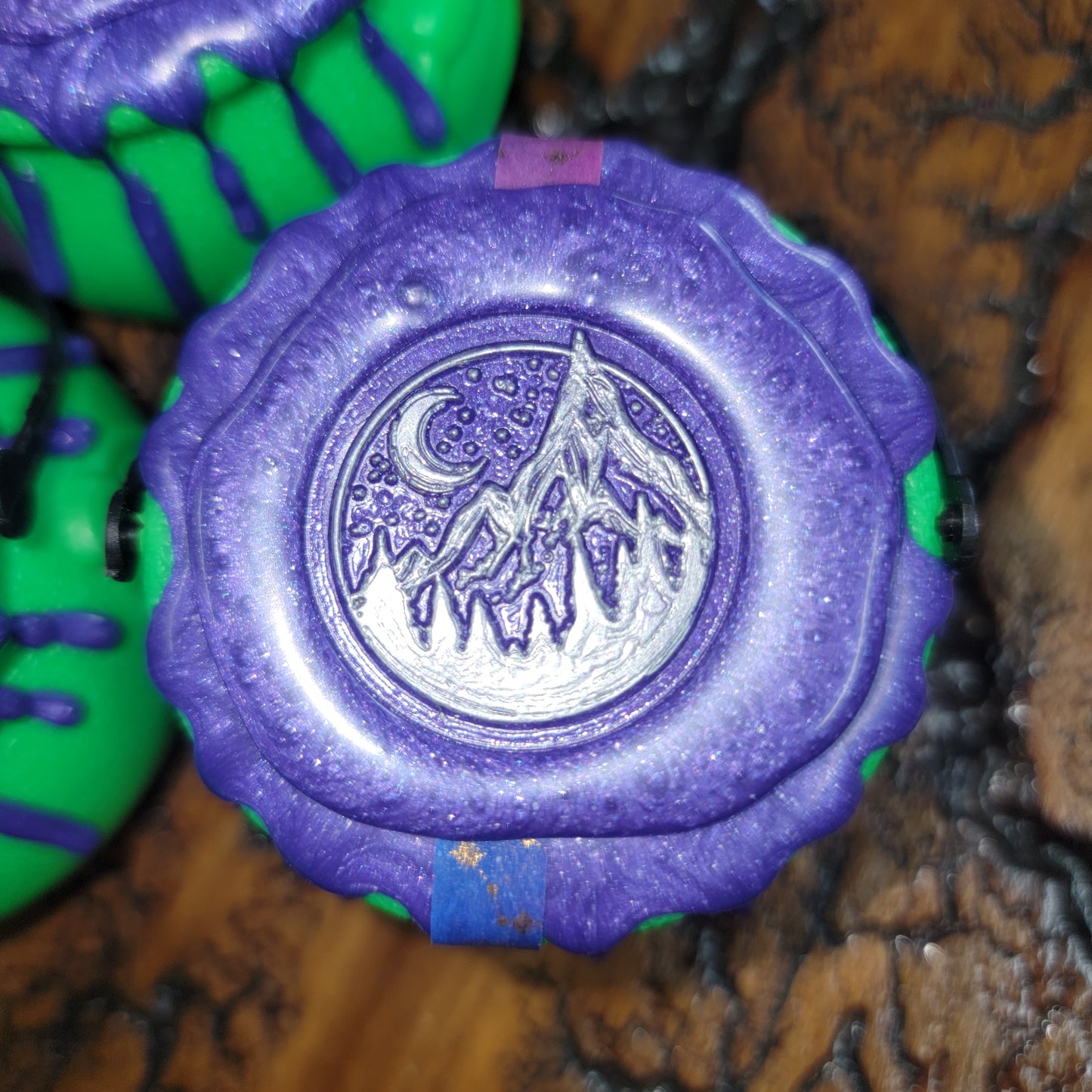 Pop Top Raw Crystals Green & Purple Cauldrons