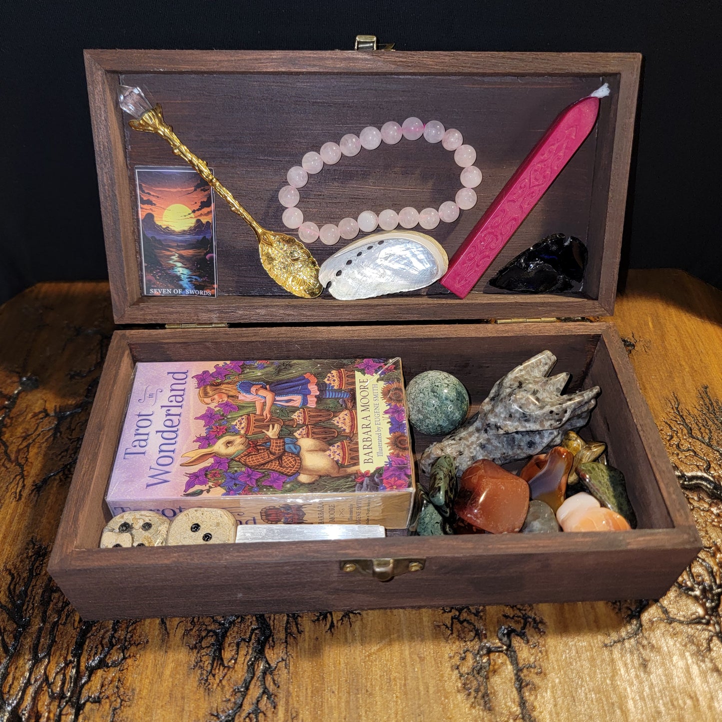 Tarot Wonderland & Crystals Box Set