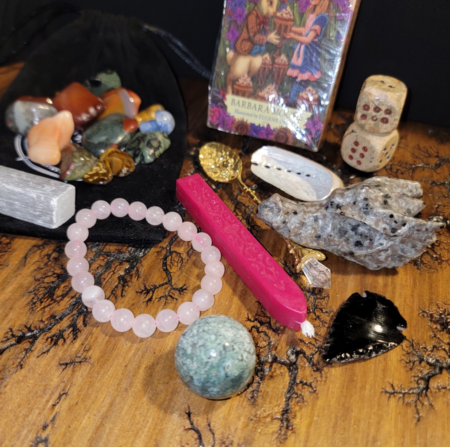 Tarot Wonderland & Crystals Box Set