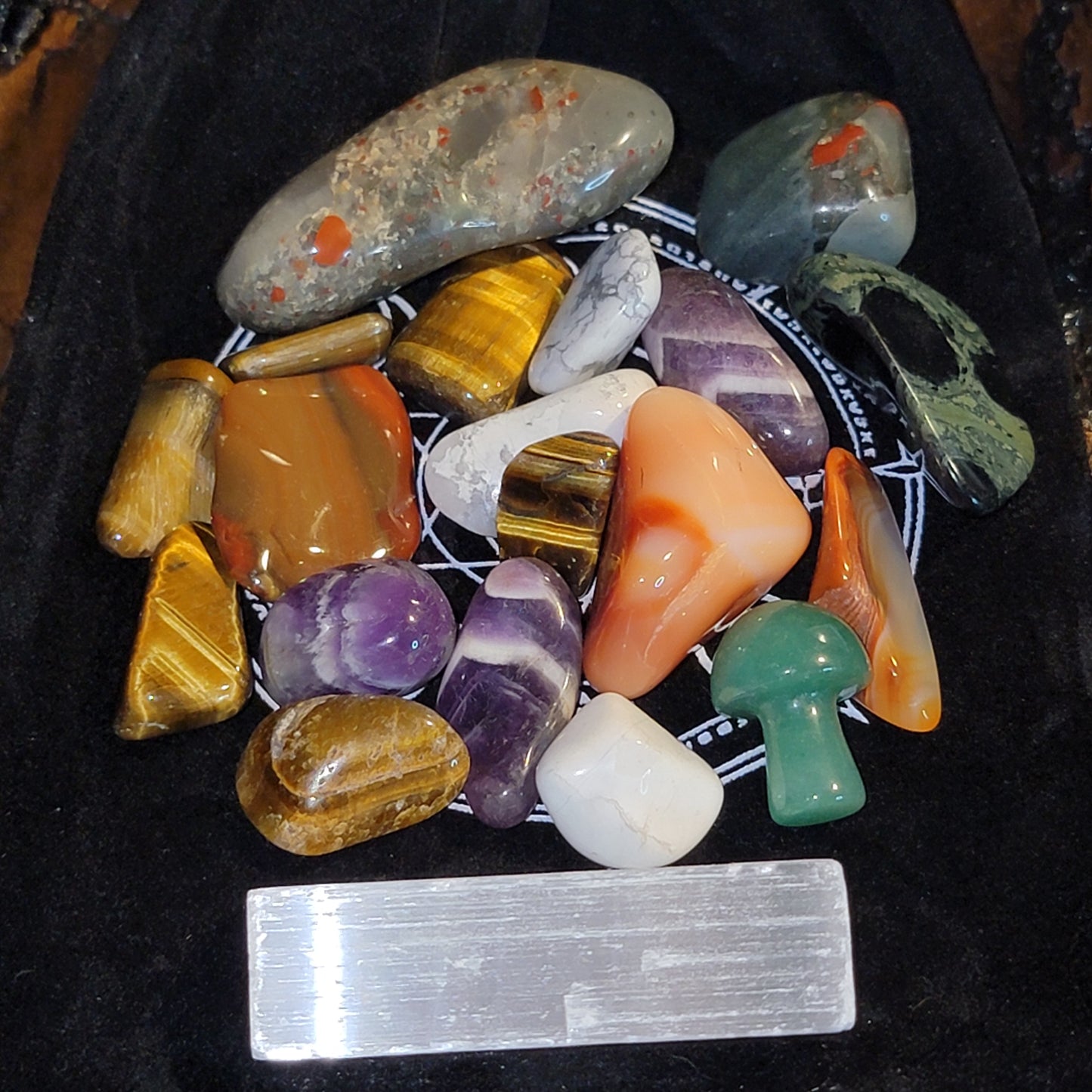 LUNALAPIN Tarot & Crystals Box Set